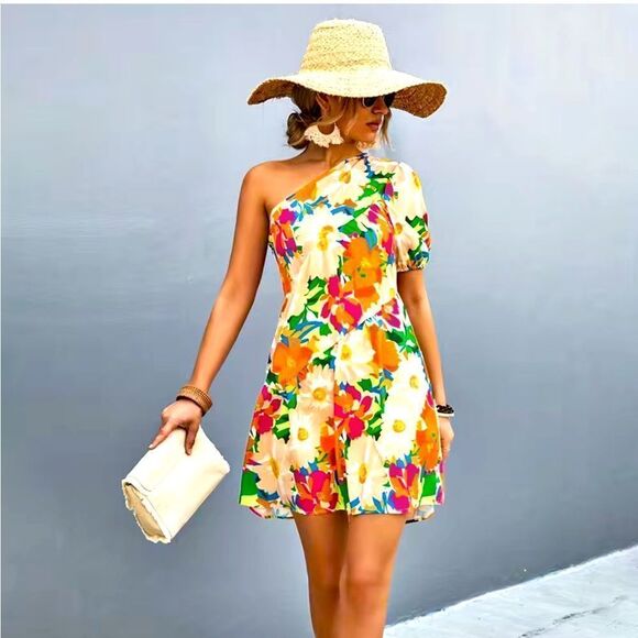 Unbranded Dresses & Skirts - One Shoulder Floral Dress